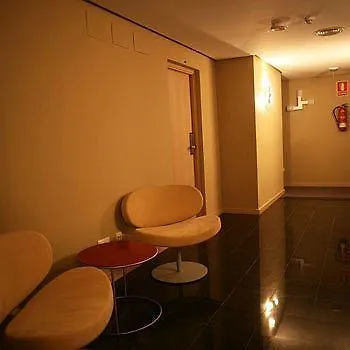 Montgo فندق دينايا