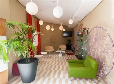 فندق Montgo 2*